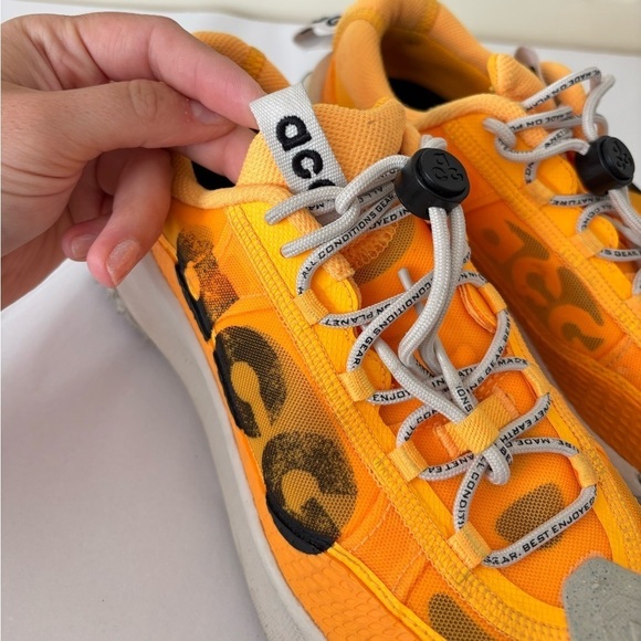 Nike Orange ACG Mountain Fly 2 Low Sneakers Outdoor Athletic Shoes Men’s Size 6 main image 6